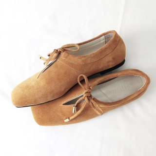 Tan Meri Women's Suede Ballerina Flats