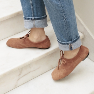 Brown Meri Women's Suede Ballerina Flats