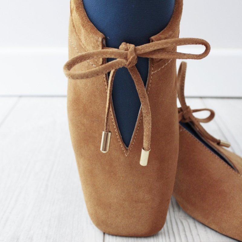 Tan Meri Women's Suede Ballerina Flats