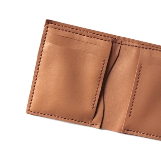 Light Tan Women’s Leather Wallet